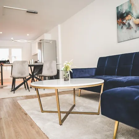 Exklusives Luxus, 75 Tv & Lage Wehome Premium Apartment