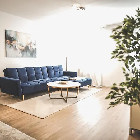 Exklusives Luxus, 75 Tv & Lage Wehome Premium アパート ジンスハイム