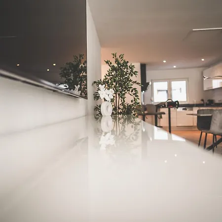 Exklusives Luxus, 75 Tv & Lage Wehome Premium Apartment